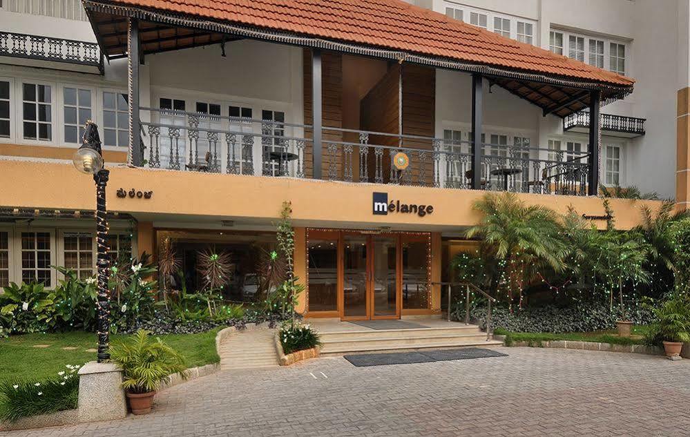 Melange Luxury Service Apartment Бангалор Экстерьер фото